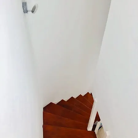 Just For Young And Fun Apartamento